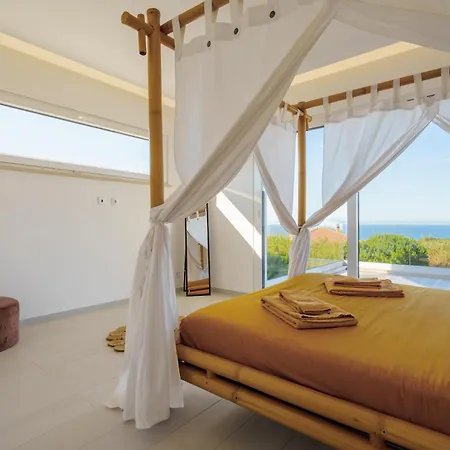 Villa And Friends With Ocean View