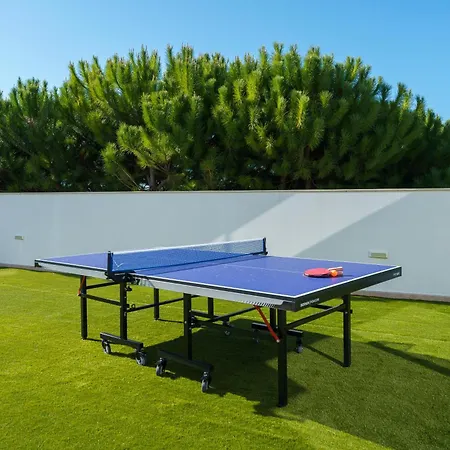 And Friends With Ocean View Вилла