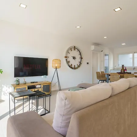 Villa And Friends With Ocean View